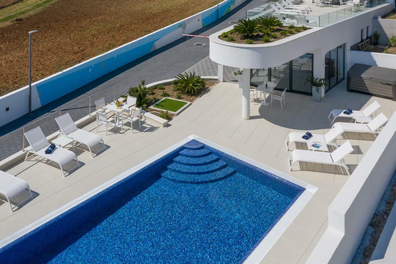 Luxury Apartments Baotic Trogir Buitenkant foto