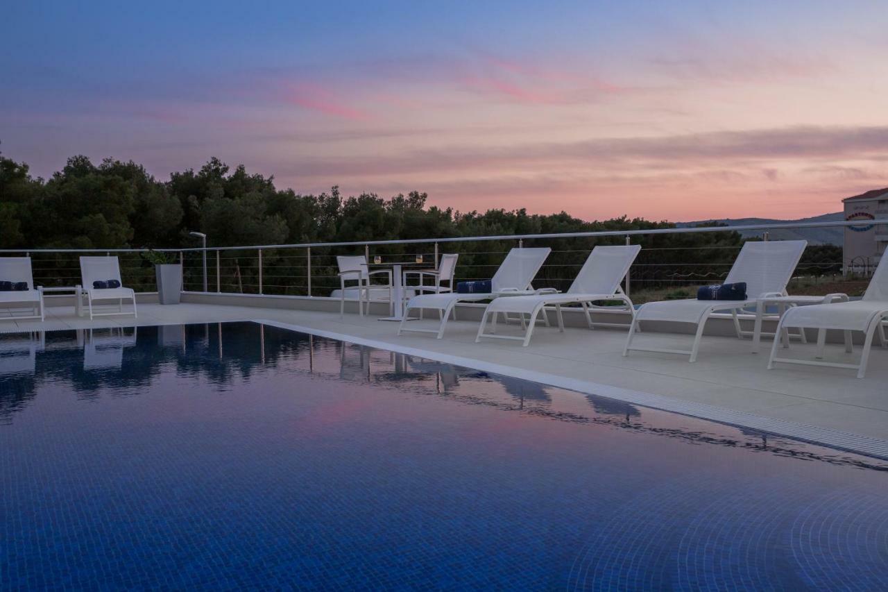 Luxury Apartments Baotic Trogir Buitenkant foto